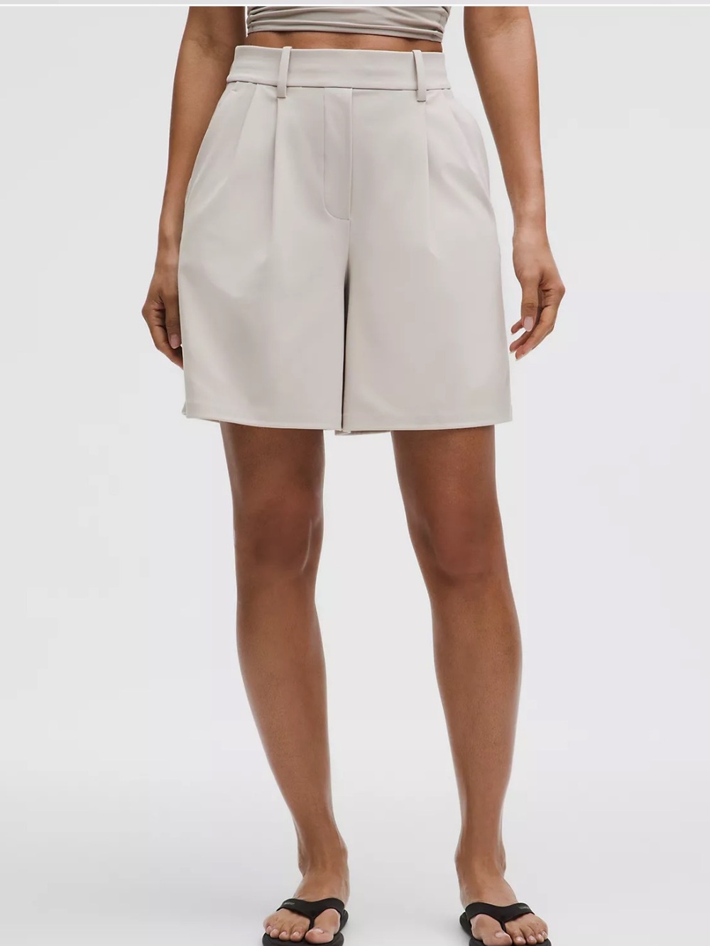 Lululemon Daydrift Pleated High-Rise Shorts 7” XL Downtown Tan